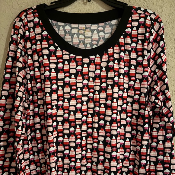 Kate Spade Cupcake Print Nightgown Shirt PJs - Picture 3 of 9